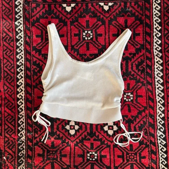 the knotty ones - organic cotton crop - drebul rib knit ruched - silver grey